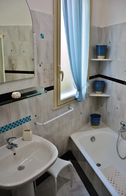 B&B Gelsomino โนโต ภายนอก รูปภาพ
