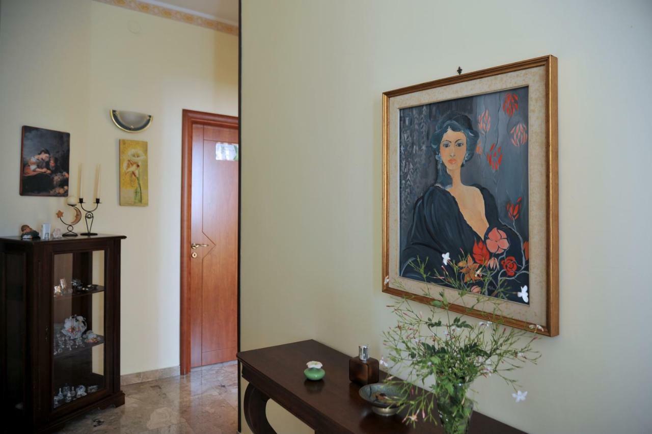 B&B Gelsomino โนโต ภายนอก รูปภาพ