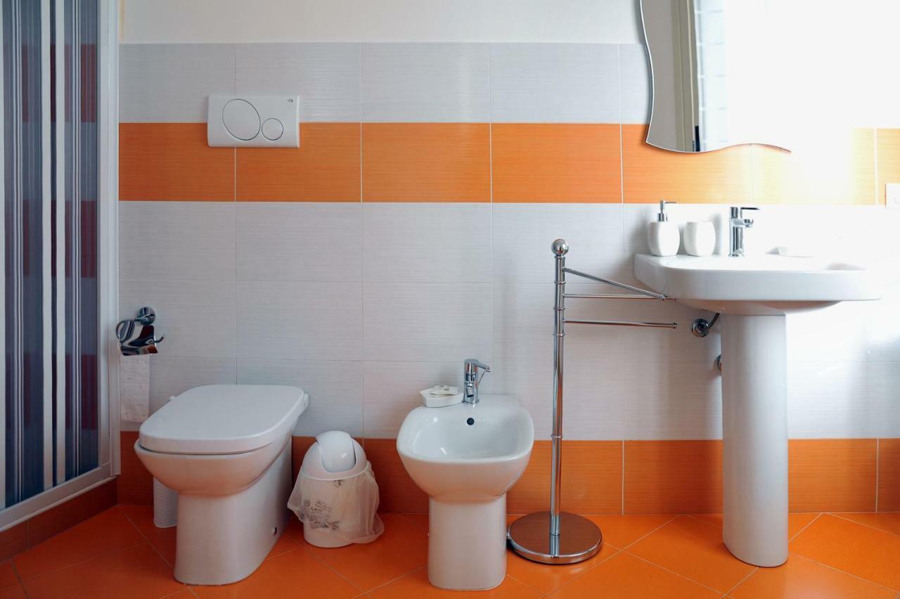 B&B Gelsomino โนโต ภายนอก รูปภาพ