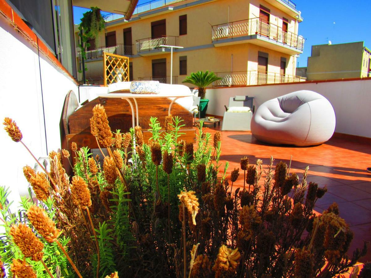 B&B Gelsomino โนโต ภายนอก รูปภาพ